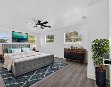 3034 Touraine Avenue - Photo Thumbnail 38