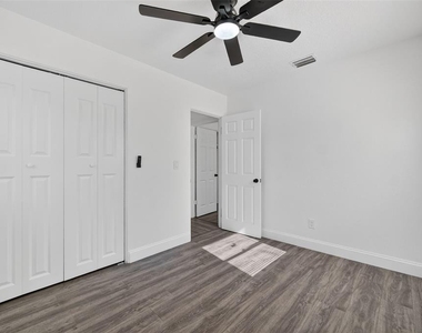 3034 Touraine Avenue - Photo Thumbnail 50