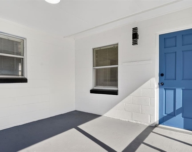 3034 Touraine Avenue - Photo Thumbnail 58