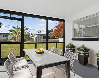 3034 Touraine Avenue - Photo Thumbnail 57