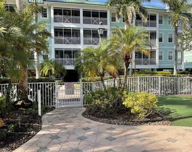 5125 Melbourne Street - Photo Thumbnail 32