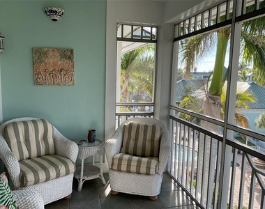 5125 Melbourne Street - Photo Thumbnail 11