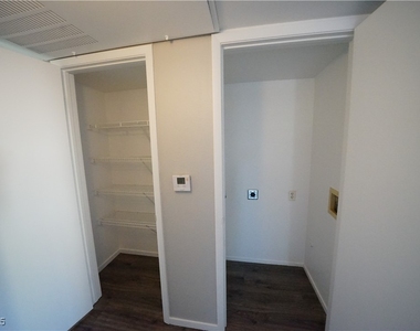5710 E Tropicana Avenue - Photo Thumbnail 13