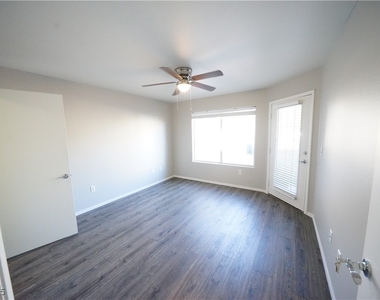 5710 E Tropicana Avenue - Photo Thumbnail 8
