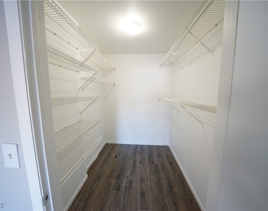 5710 E Tropicana Avenue - Photo Thumbnail 9