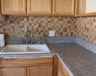 3955 Visby Lane - Photo Thumbnail 6