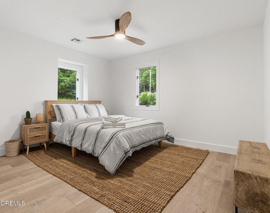 39 Upper Lakeview Avenue - Photo Thumbnail 8