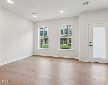 214 Jessie Place - Photo Thumbnail 4