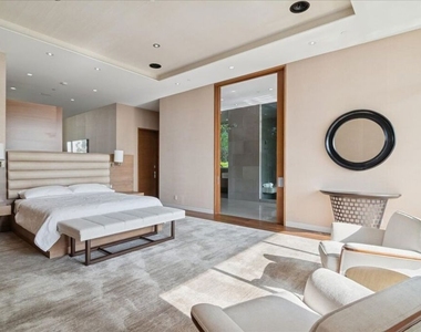1232 Sunset Plaza Drive - Photo Thumbnail 30