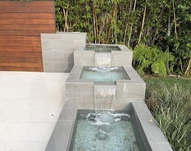 1232 Sunset Plaza Drive - Photo Thumbnail 49