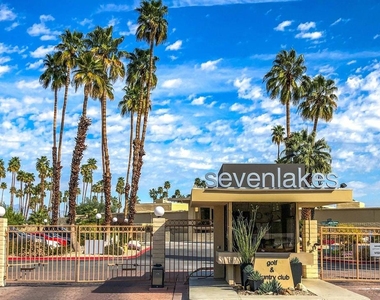 320 Desert Lakes Drive - Photo Thumbnail 43