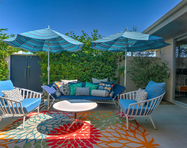 320 Desert Lakes Drive - Photo Thumbnail 26