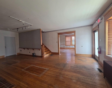 101 N Broadway - Photo Thumbnail 24