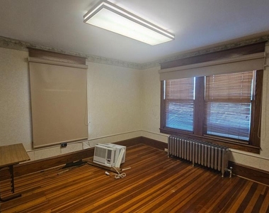 101 N Broadway - Photo Thumbnail 8