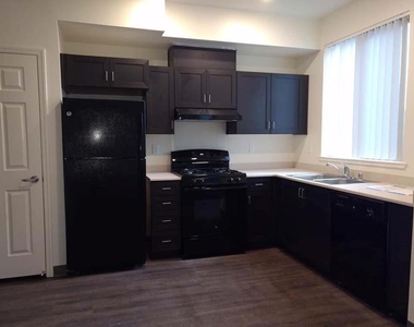 2300 Loveridge Rd - Photo Thumbnail 9