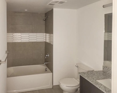 11850 Sw 216th St - Photo Thumbnail 5