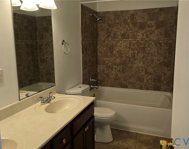 1501 Ivymount Road - Photo Thumbnail 4