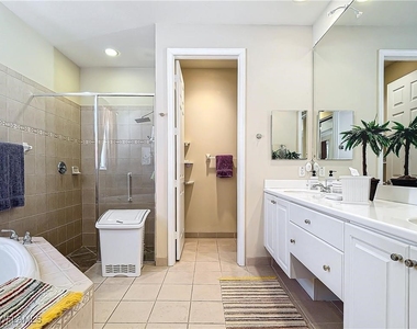1680 Sanctuary Pointe Court - Photo Thumbnail 13
