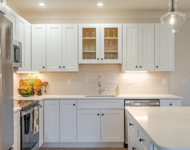 815 Lafayette - Photo Thumbnail 7