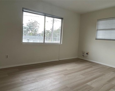 1028 Lake Weldona Drive - Photo Thumbnail 17