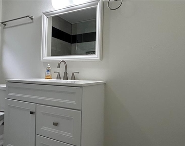 1028 Lake Weldona Drive - Photo Thumbnail 14