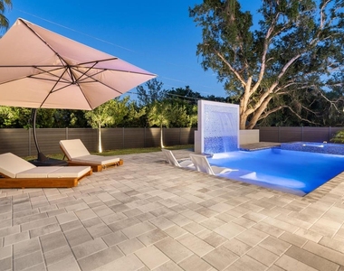 2467 Hyde Park Street - Photo Thumbnail 38