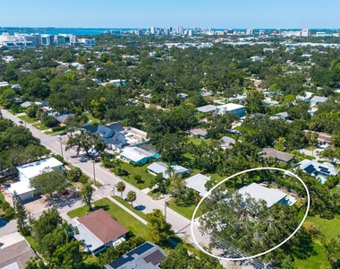 2467 Hyde Park Street - Photo Thumbnail 2