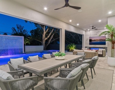 2467 Hyde Park Street - Photo Thumbnail 35
