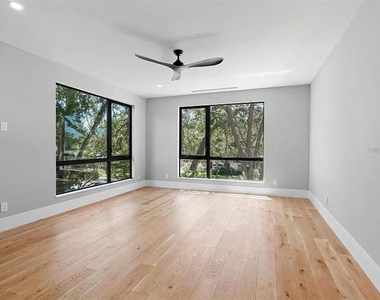 2467 Hyde Park Street - Photo Thumbnail 25