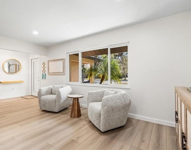 2641 Hyde Park Street - Photo Thumbnail 5