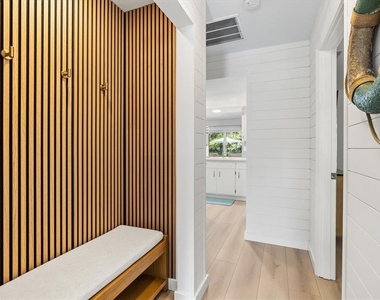 2641 Hyde Park Street - Photo Thumbnail 20