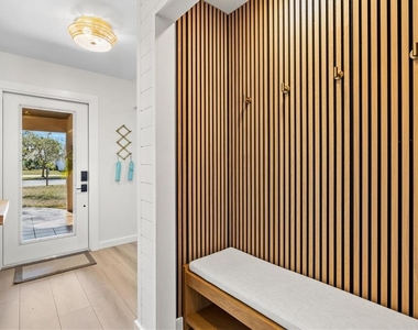 2641 Hyde Park Street - Photo Thumbnail 2