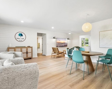 2641 Hyde Park Street - Photo Thumbnail 4