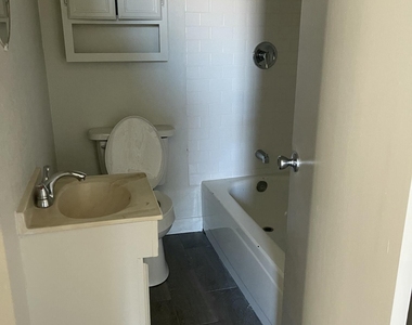705 N St. Vrain Street - Photo Thumbnail 4