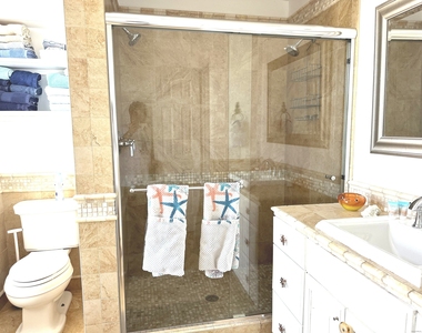 2149 Fairfield Beach Road - Photo Thumbnail 21