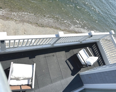 2149 Fairfield Beach Road - Photo Thumbnail 13