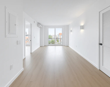 953 Dean Street - Photo Thumbnail 3