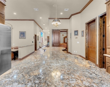 264 Crestview Drive - Photo Thumbnail 28