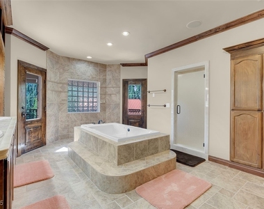 264 Crestview Drive - Photo Thumbnail 50