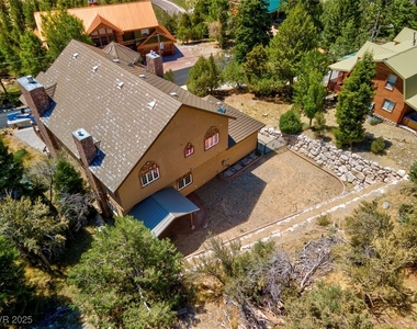 264 Crestview Drive - Photo Thumbnail 86