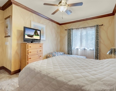 264 Crestview Drive - Photo Thumbnail 68