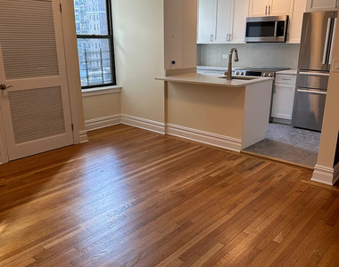 111 East 80th Street - Photo Thumbnail 1