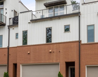 10904 Serenbe Lane - Photo Thumbnail 21