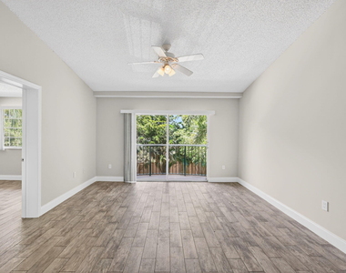 2119 Se 10th Avenue - Photo Thumbnail 10
