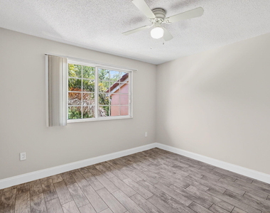 2119 Se 10th Avenue - Photo Thumbnail 28