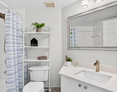 2119 Se 10th Avenue - Photo Thumbnail 32