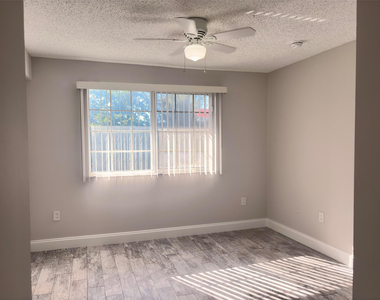 2119 Se 10th Avenue - Photo Thumbnail 13