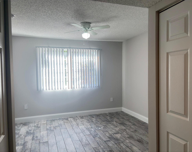 2119 Se 10th Avenue - Photo Thumbnail 11