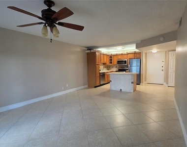 253 S Cypress Road - Photo Thumbnail 3