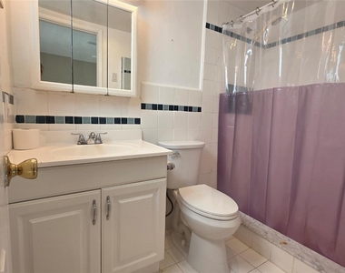 253 S Cypress Road - Photo Thumbnail 10